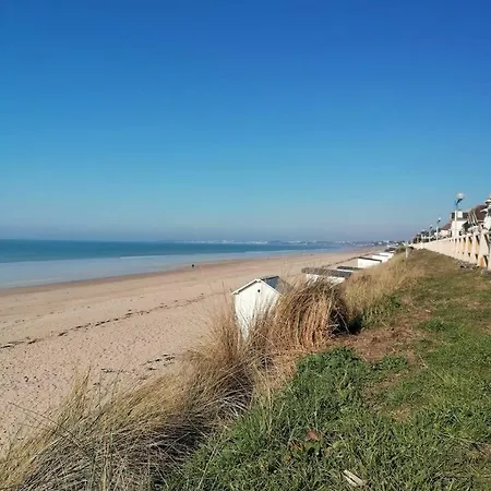Charmante Maison Neuve Ferienhaus *
