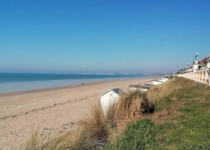 Charmante Maison Neuve Дом отдыха *