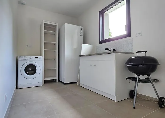 Дом отдыха Charmante Maison Neuve